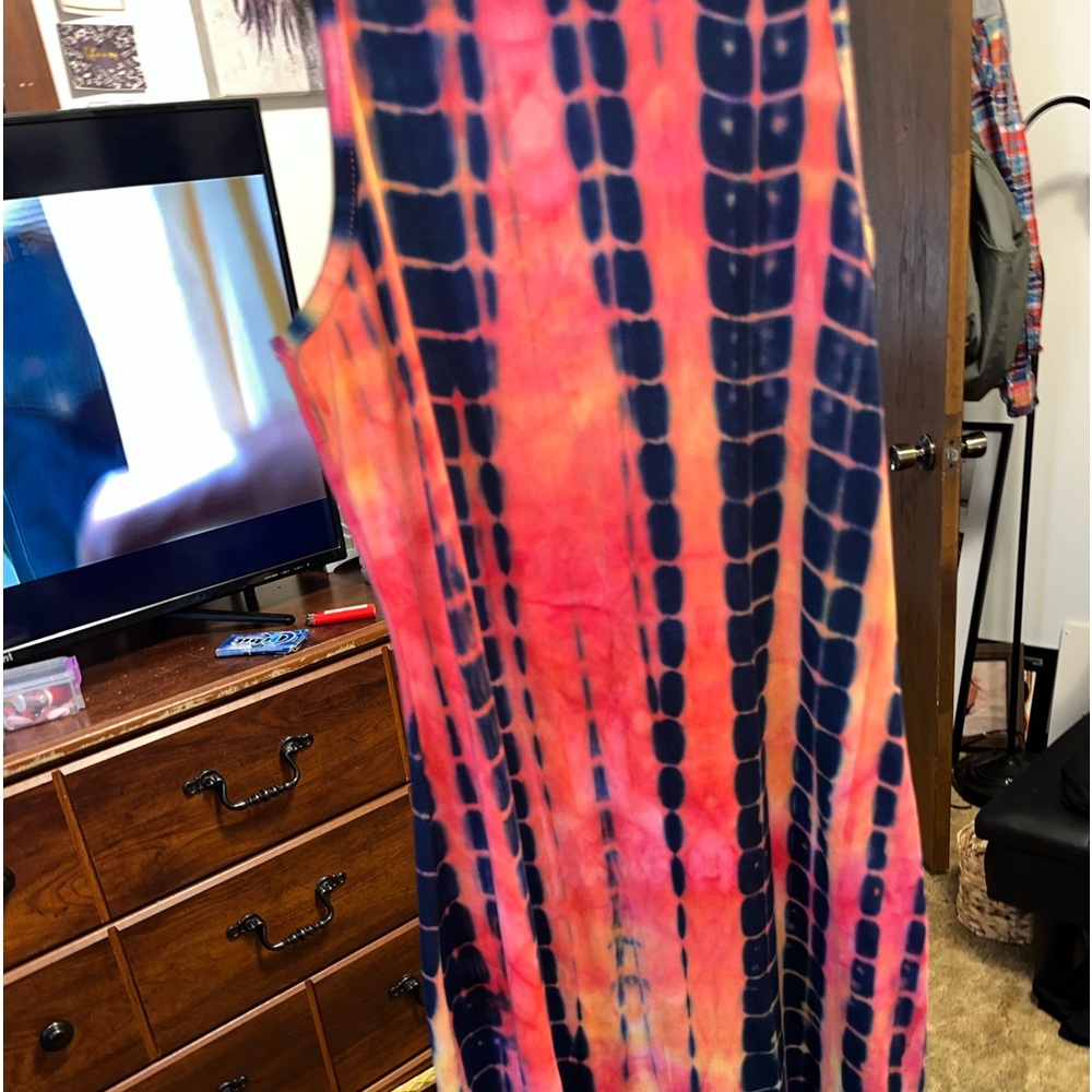 Fashion nova size medium midi dress